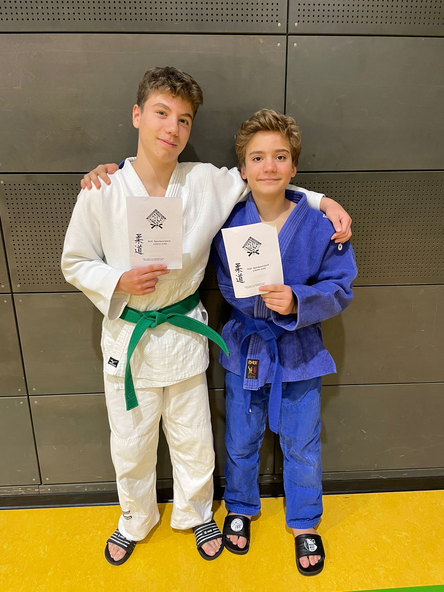 Zwei neue Hilfstrainer Zwei neue Hilfstrainer